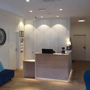 hotel-camping-malta.poznan-hotels.com/