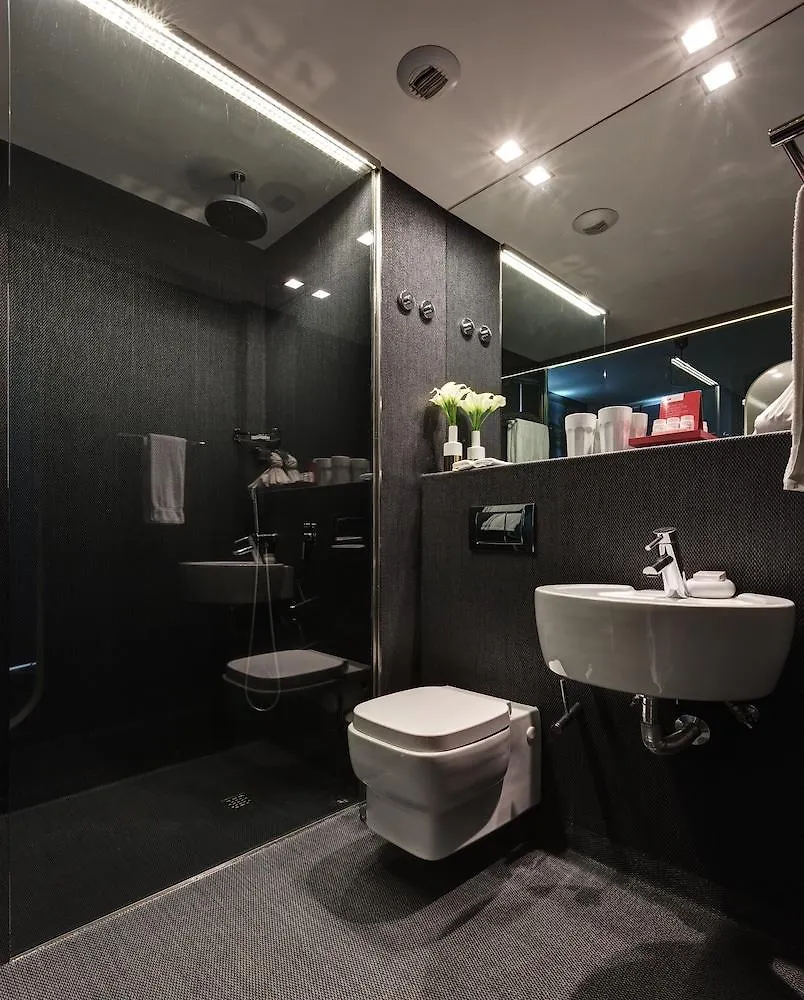 Lx Boutique Hotel Lisbon 4*,